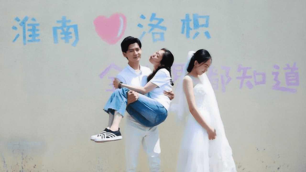 大型警车找轮胎